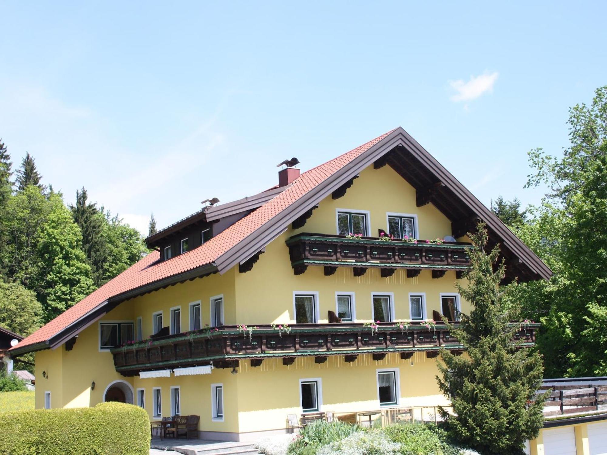 Scenic Apartment in Krispl Salzburg with Swimming Pool Exterior foto